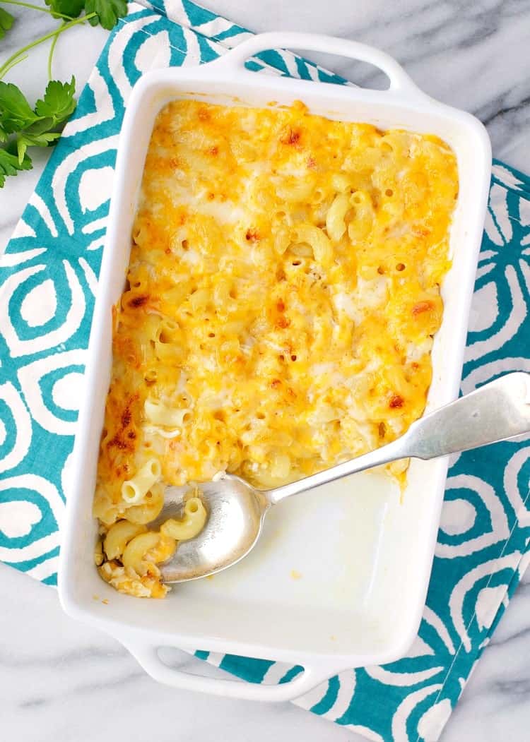 Easy recipe for macaroni and cheese casserole